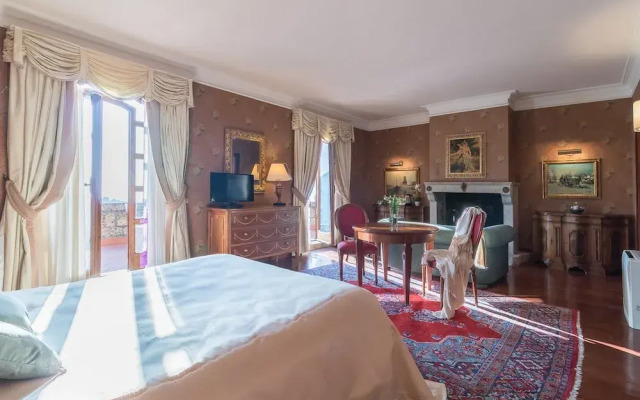 Hotel Torre SantAngelo