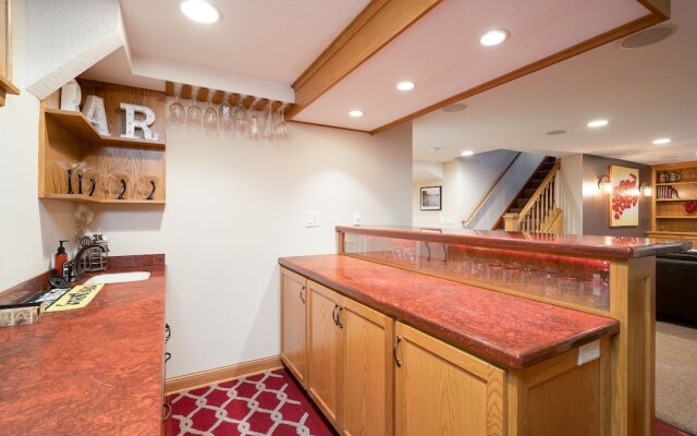 Beard Avenue Bungalow!