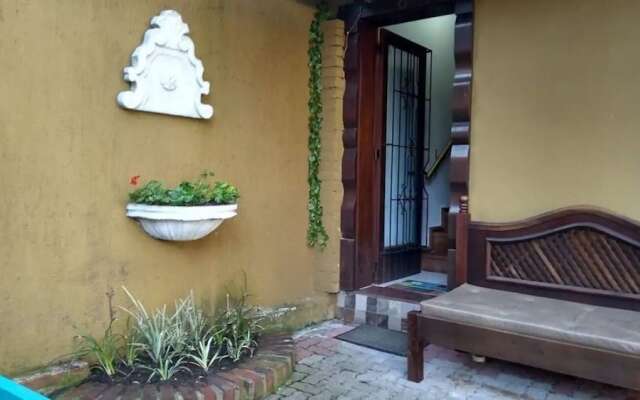 Studio ao lado da Famosa Rua Coberta