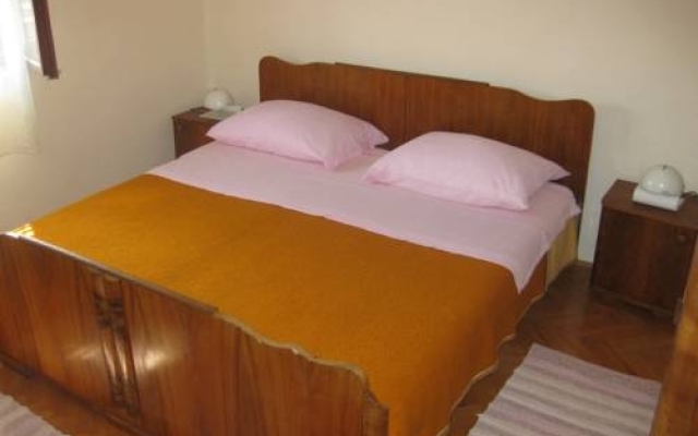 Guesthouse Apartments ZR