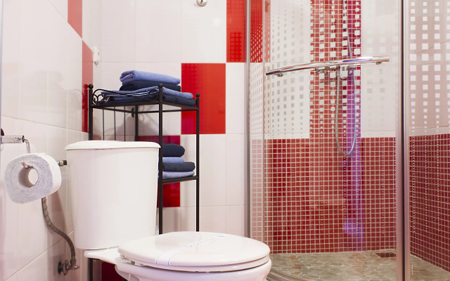 Royal Court Apartments - Image 7