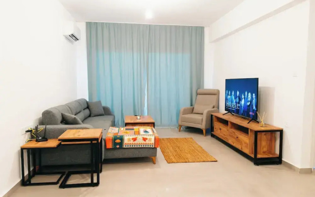 Apartmentsleep5-balcony-bqq-garden-pool