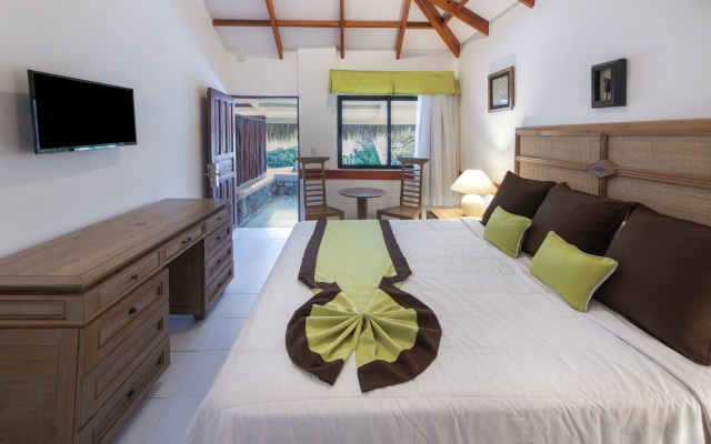 Viva Wyndham Dominicus Beach Resort — All Inclusive