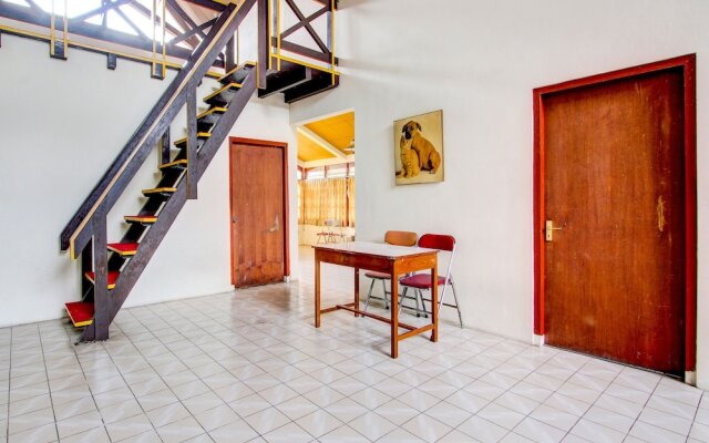 OYO 92505 Asta Guesthouse