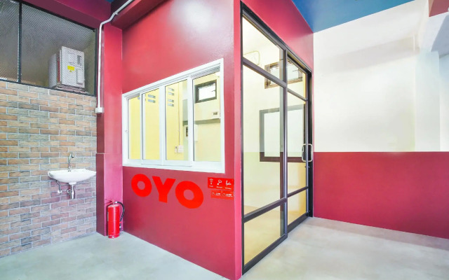 OYO 878 Sintara Residence