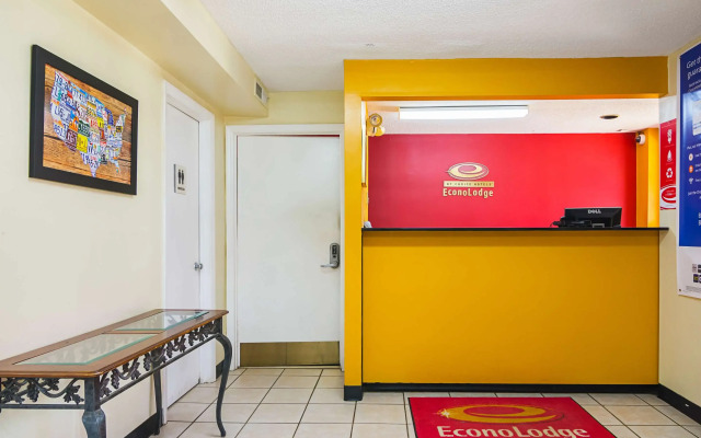 Econo Lodge Research Triangle Park