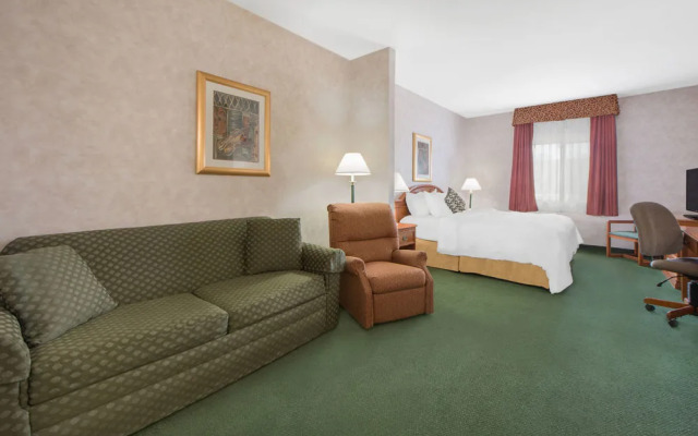 Spark by Hilton Dumas