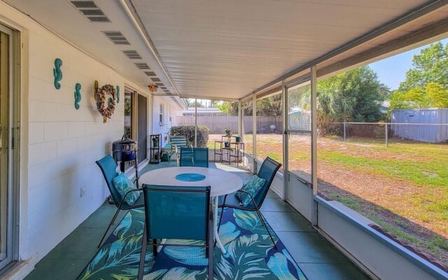 NEW Retro Relaxation in Stylish Rockledge Oasis