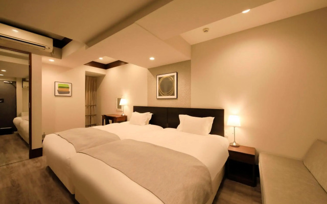 Centurion Hotel Residential Akasaka