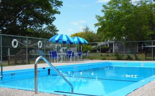 Veranda Cape Cod Family Resort