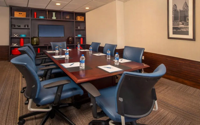 Four Points by Sheraton Philadelphia City Center