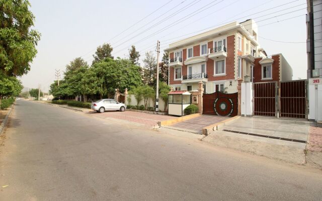 OYO 8704 Hotel Good Care