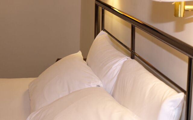 Travelodge Manchester Street Hotel