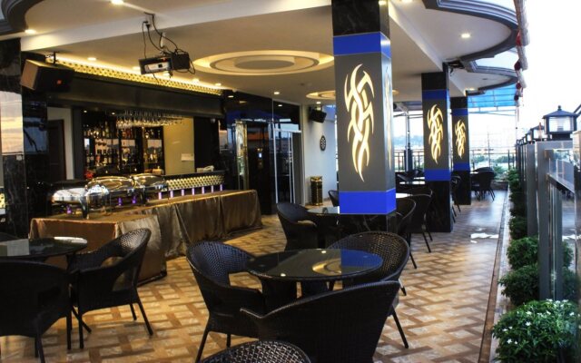 Cardinal Lucky Star Hotel Batam