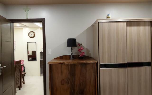 Nice & Spacious  Inn at Megatower II