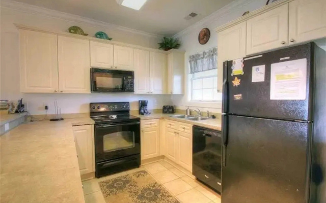 Magnolia Pointe Two-bedroom Apartment 304-4811