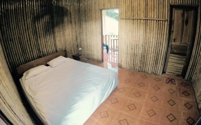 Chomdoy Bungalow & Restaurant