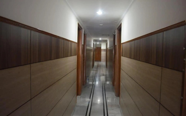 Hotel Vivek International