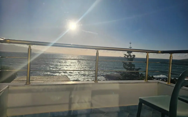 1bed Beachfront With Seaview Balcony - 5mintobeach