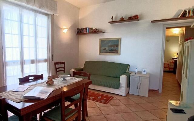 Beach 2 Bedrooms Apartment With Balconies
