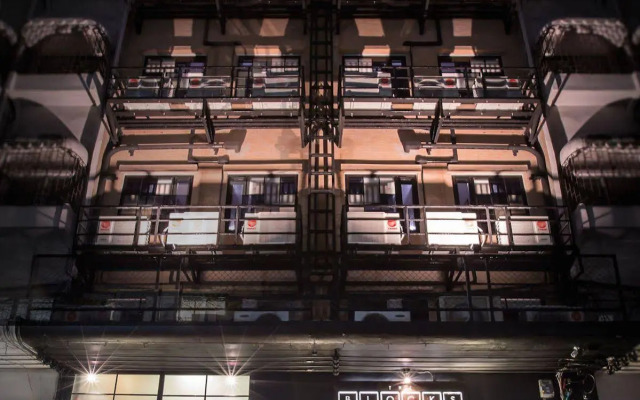 Jellybean The Blocks Hostel Sukhumvit 10