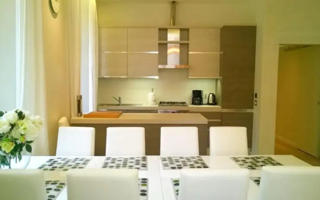 Modern Apartment Como