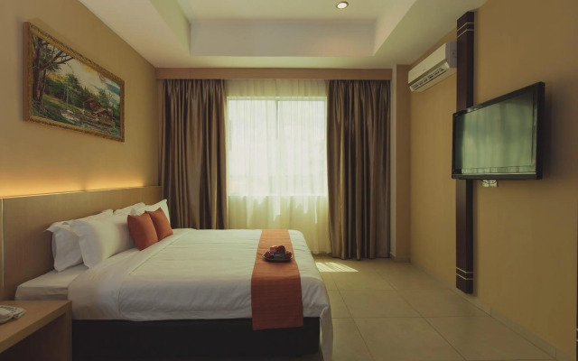 Paragon Lutong Hotel