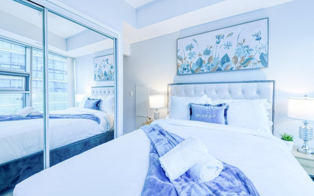 York Street Suites Toronto