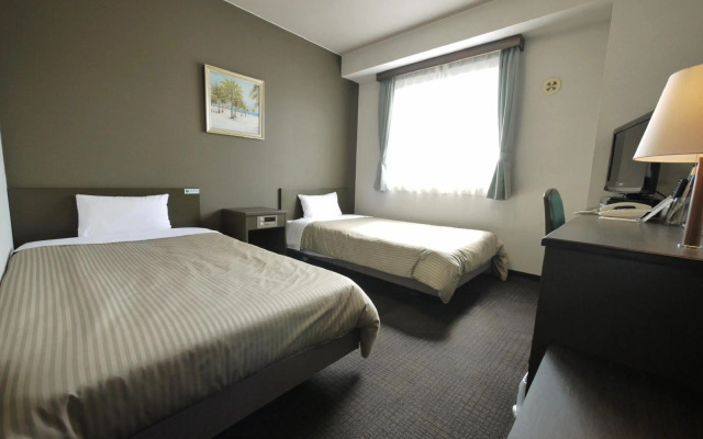 Hotel Route-Inn Nakano