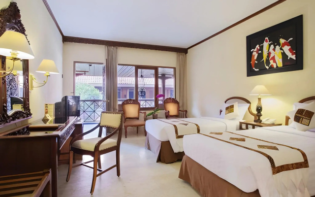 Puri Artha Hotel