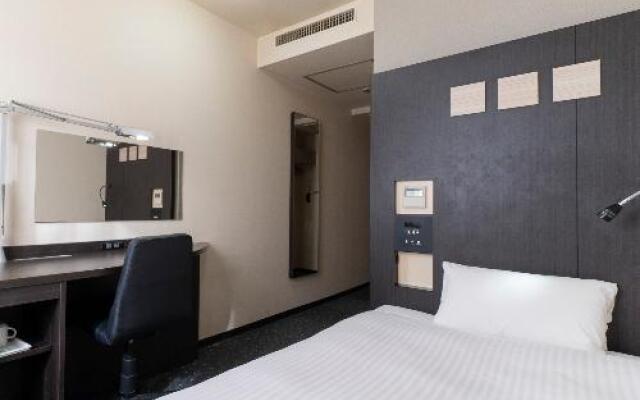 Yokkaichi City Hotel