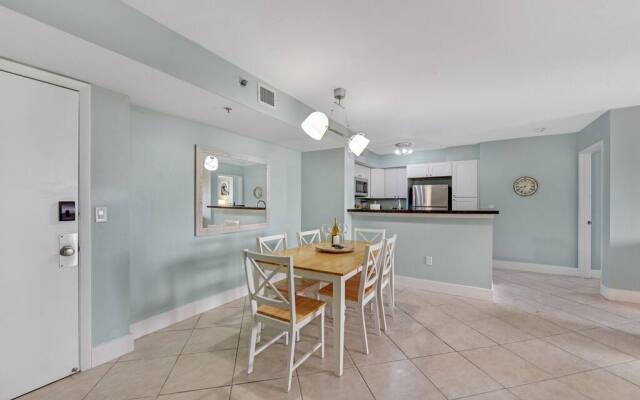 Aventura Apartment in Aventura