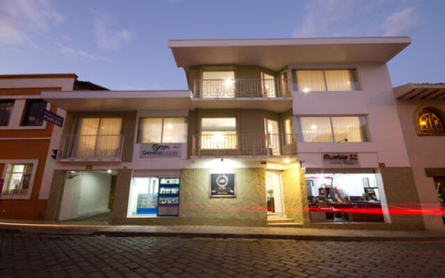 San Blas Hotel & Suites Ecuador