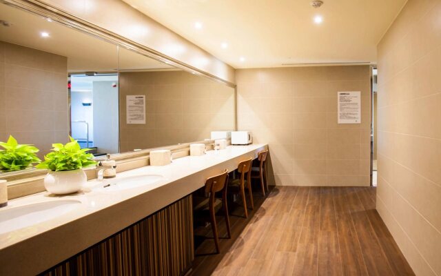 Taichung Harbor Hotel