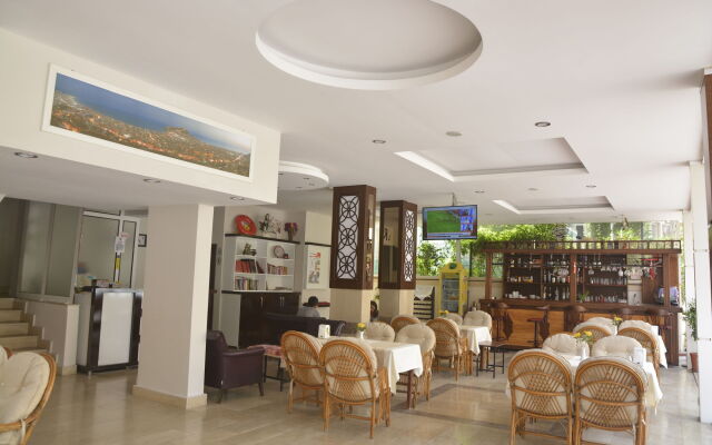 Saray Apart Hotel