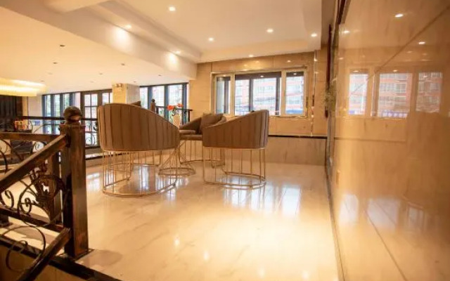 Pullman Hotel (Zoucheng Guoguo Branch)