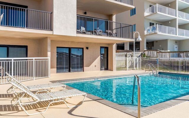 Ocean Breeze East by SVR