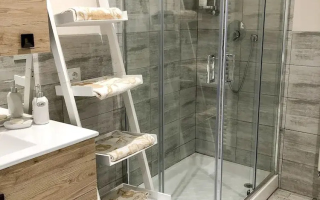 Laura's Country Resort