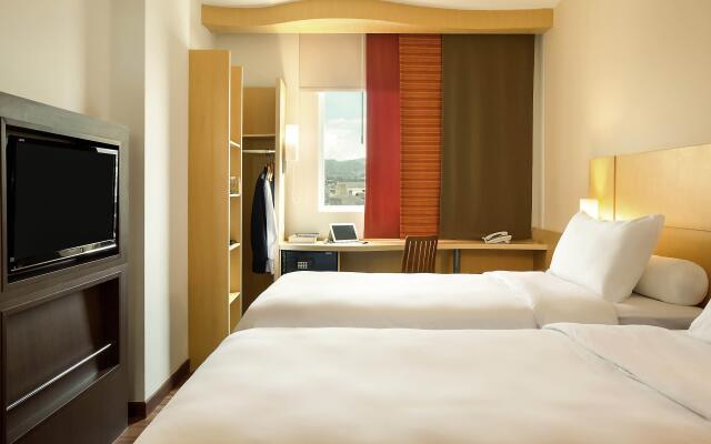 Ibis Bandung Pasteur