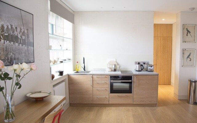 JOIVY Renovated Studio - Heart Of Chelsea