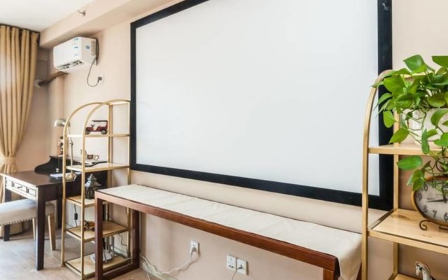 HOMIER Serviced Apartment (Chinese Citizen Only)