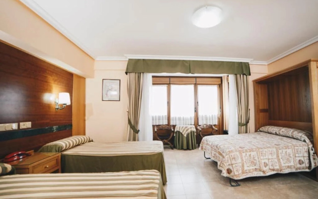 Hostal Los Gavilanes 2