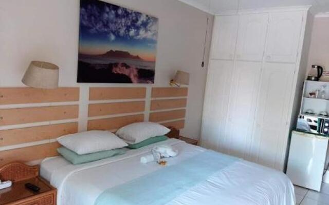 Shelly Beach Lodge