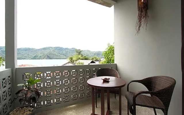 Cocotinos Lembeh Manado A Boutique Dive Lodge