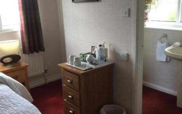 The Chestnuts Guest House