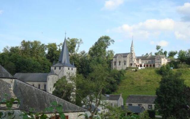 La Clochette Hotel