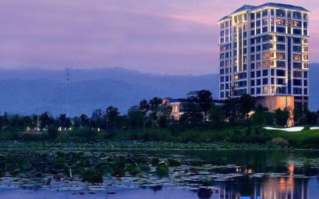 Suzhou Taihu Golf Hotel