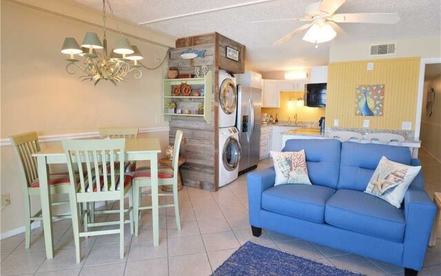 Summit 828 - One Bedroom Condo