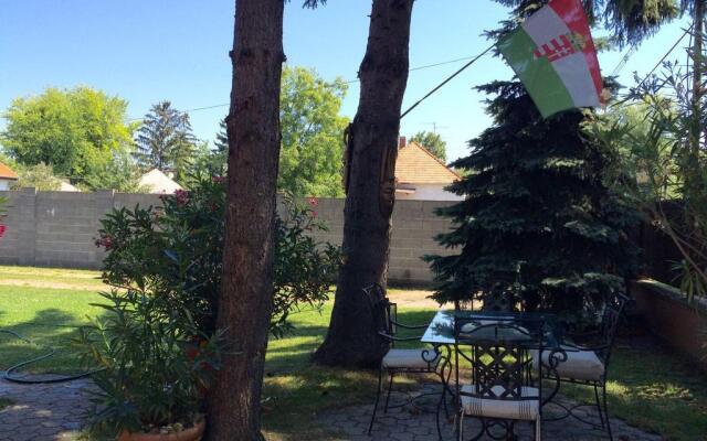 Kocsis Apartman és Camping