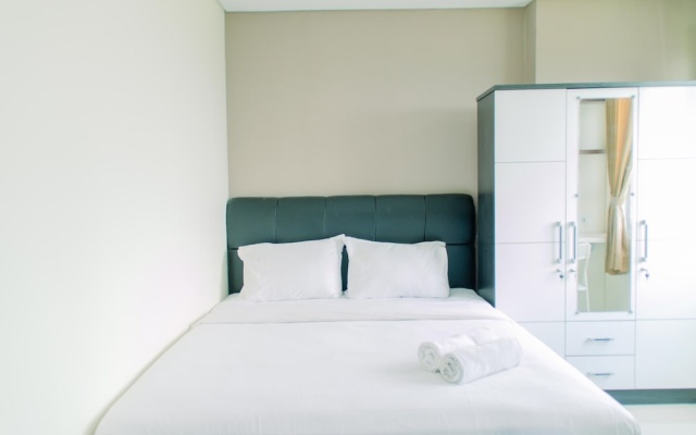 Minimalist and Cozy Living Studio Apartment at B Residence – Guest Rooms – Legok